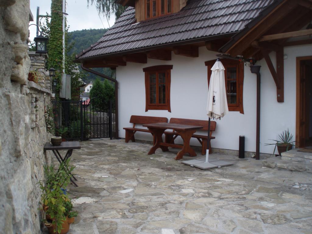 Penzion V Podhradi ชตรัมแบร์ก ภายนอก รูปภาพ